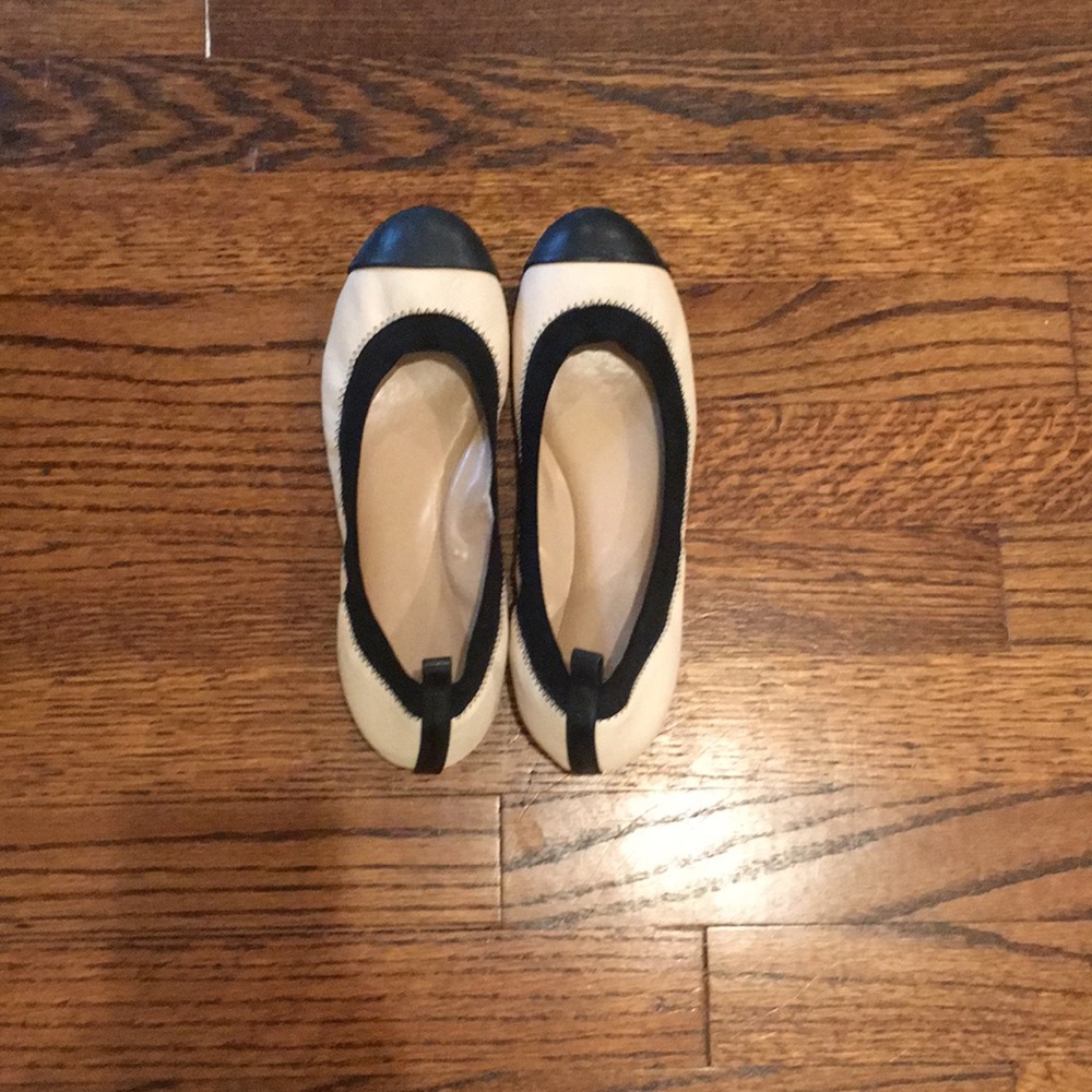 Banana Republic flats